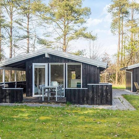 5 Person Holiday Home In Oksb L Dyreby Esterno foto