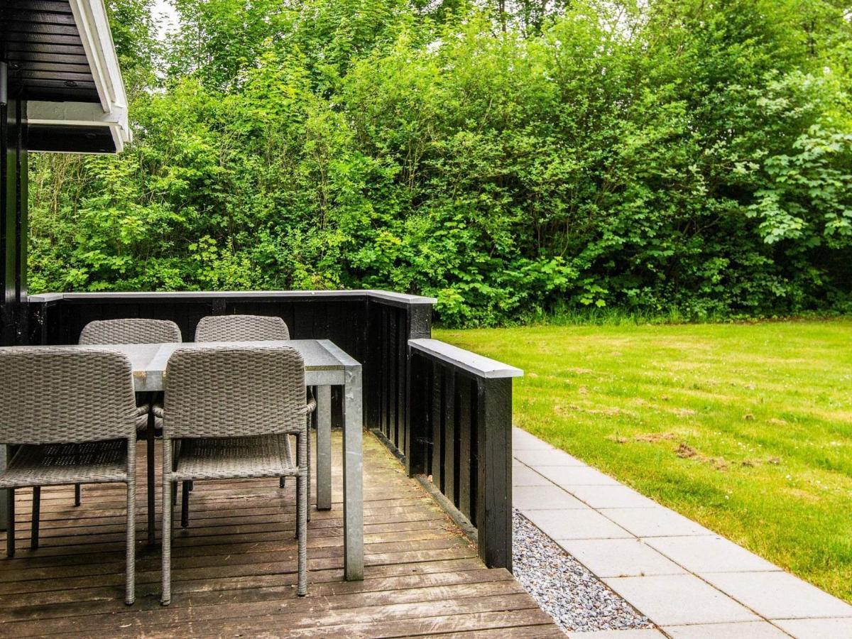 5 Person Holiday Home In Oksb L Dyreby Esterno foto