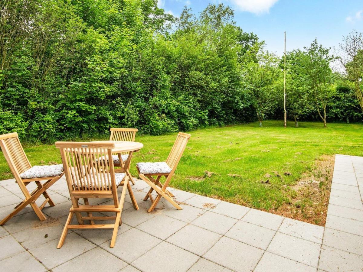 5 Person Holiday Home In Oksb L Dyreby Esterno foto