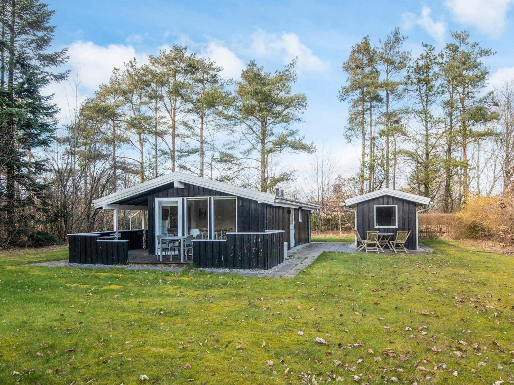 5 Person Holiday Home In Oksb L Dyreby Esterno foto
