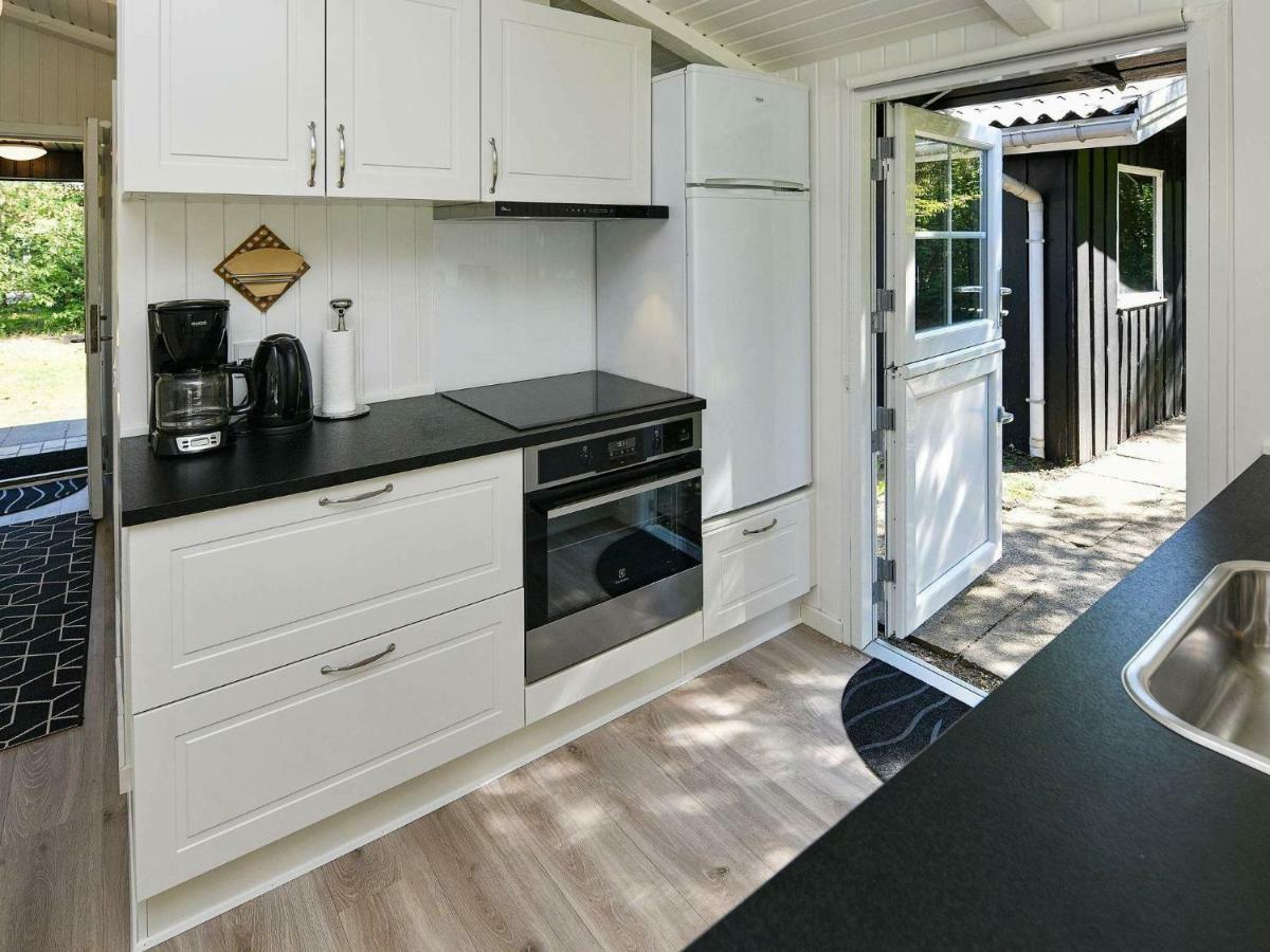 5 Person Holiday Home In Oksb L Dyreby Esterno foto