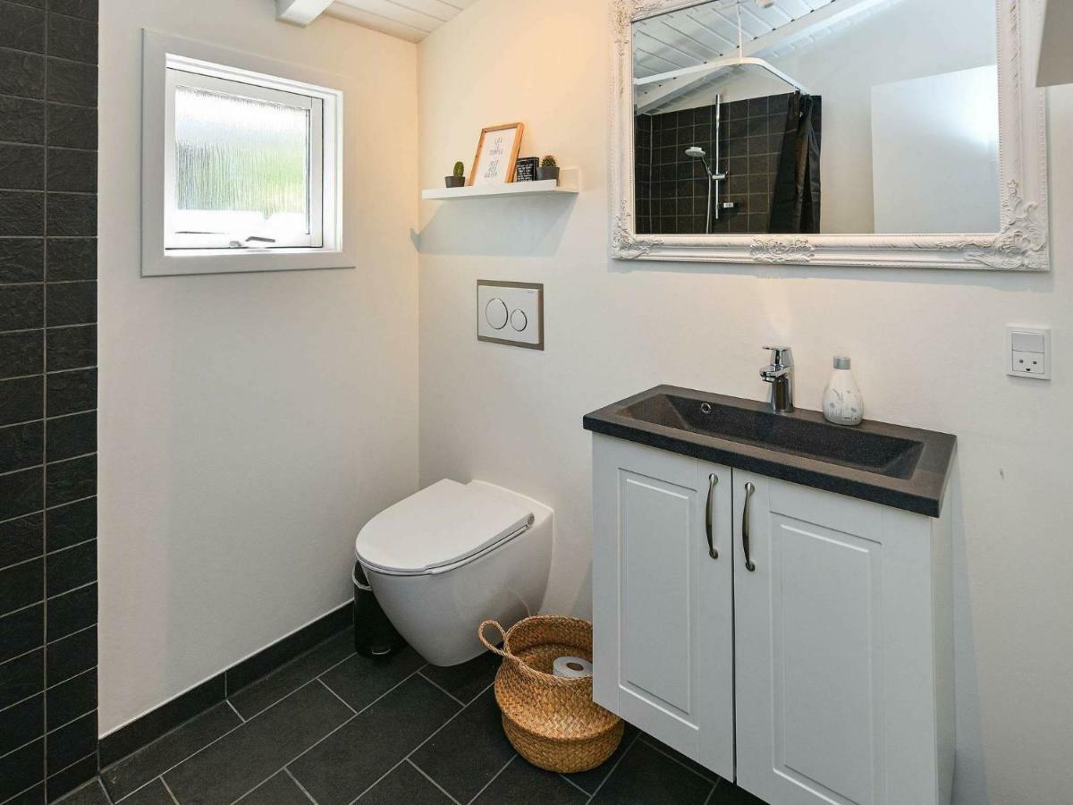 5 Person Holiday Home In Oksb L Dyreby Esterno foto