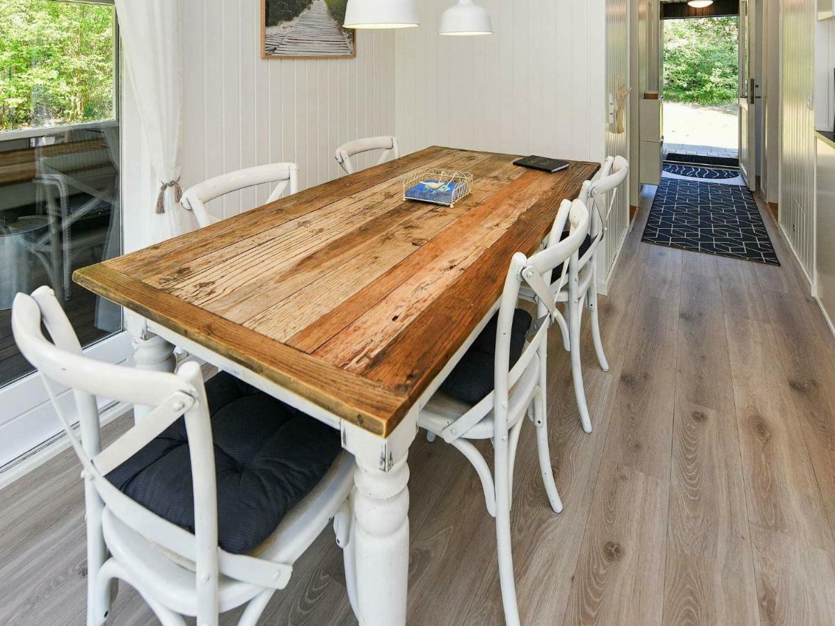 5 Person Holiday Home In Oksb L Dyreby Esterno foto